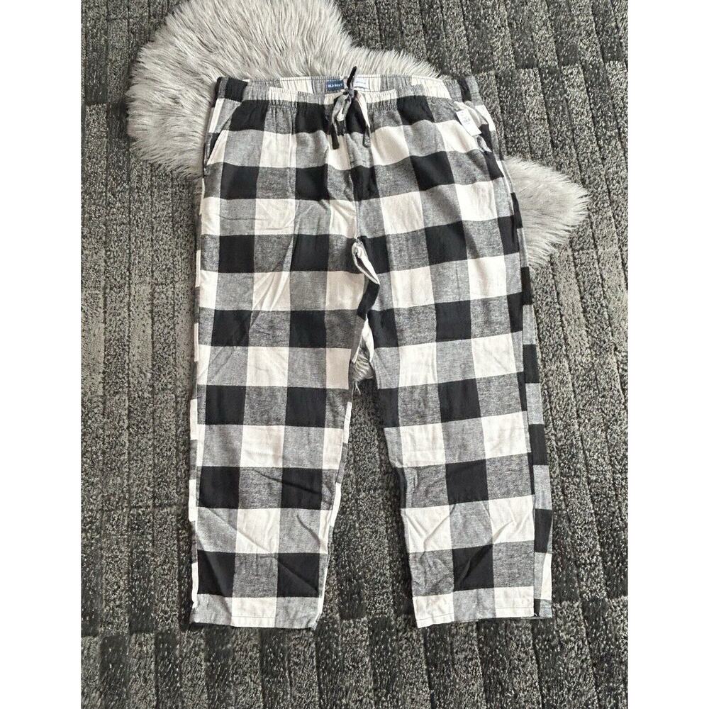 Old Navy Women's Match The Fam Black & White Plaid Pajama Pants Size XXL‎
